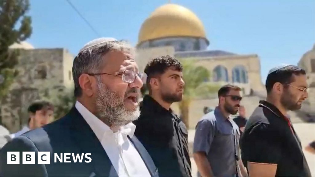 Un ministro israelí condenó el llamado a la oración en el lugar santo de Jerusalén